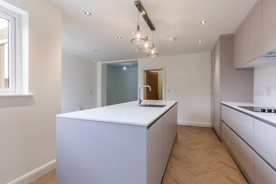 300 Castlereagh Road