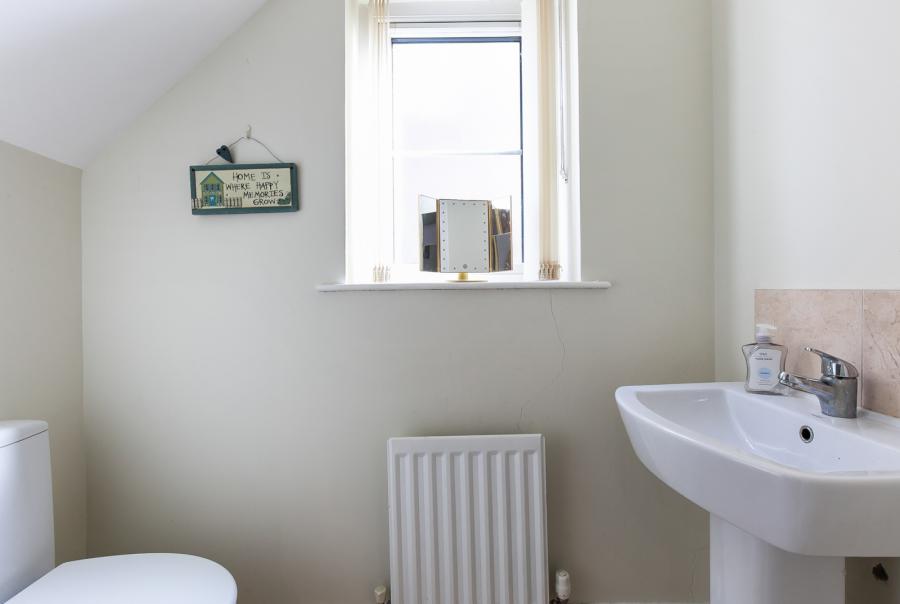 15 Millreagh Heights