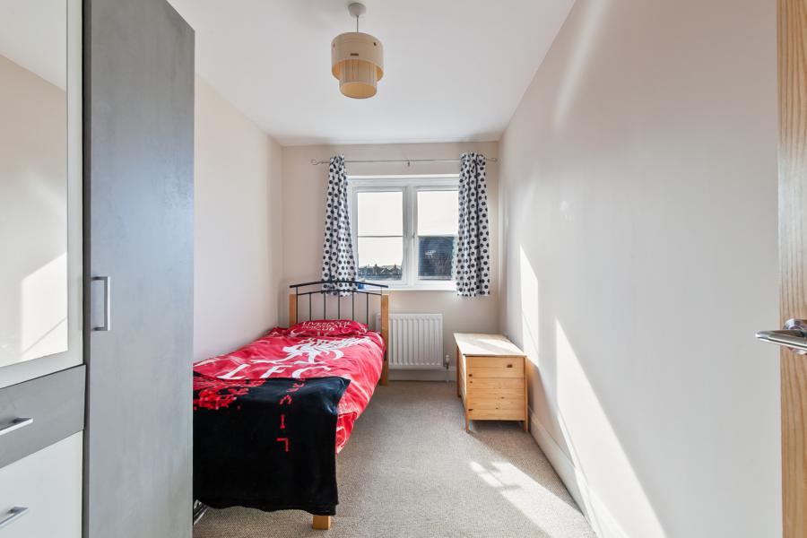 15 Millreagh Heights