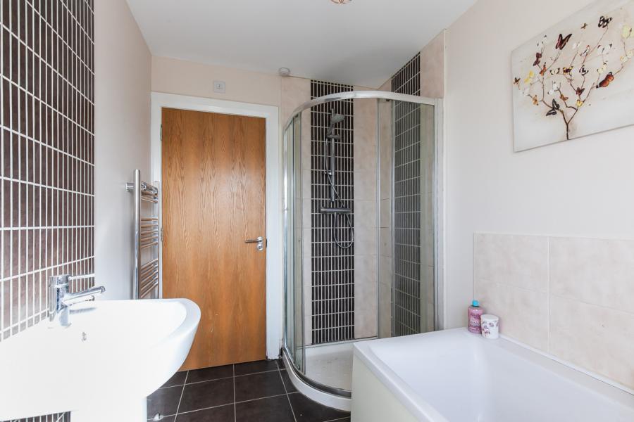 15 Millreagh Heights