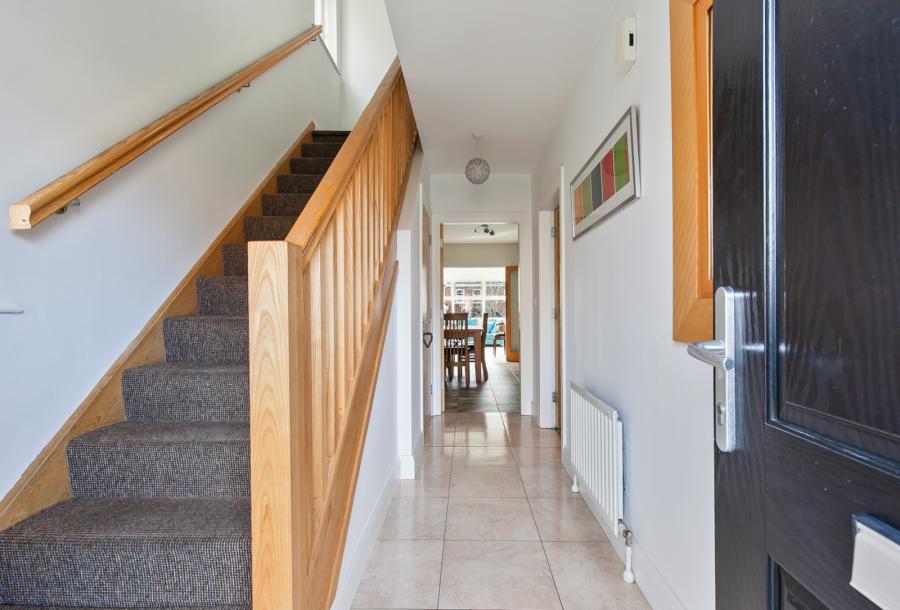 15 Millreagh Heights