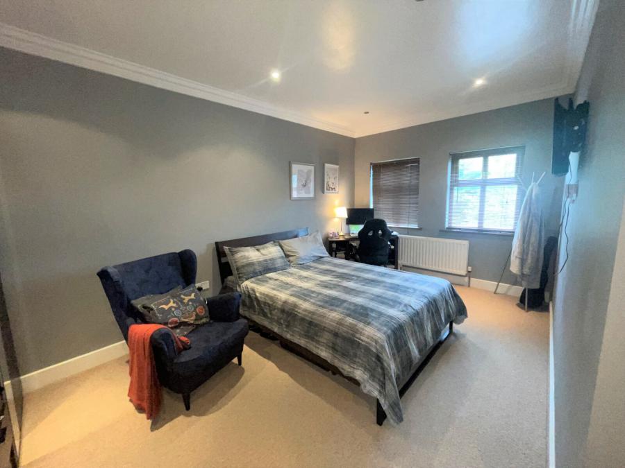 14 Old Golf Course Park