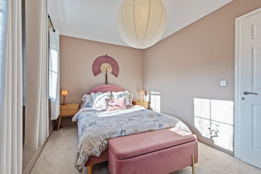 91 Coopers Mill Avenue