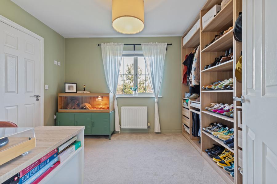 91 Coopers Mill Avenue