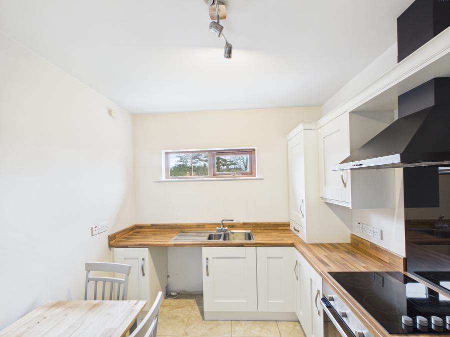 Apartment 5, 58 Old Dundonald Road