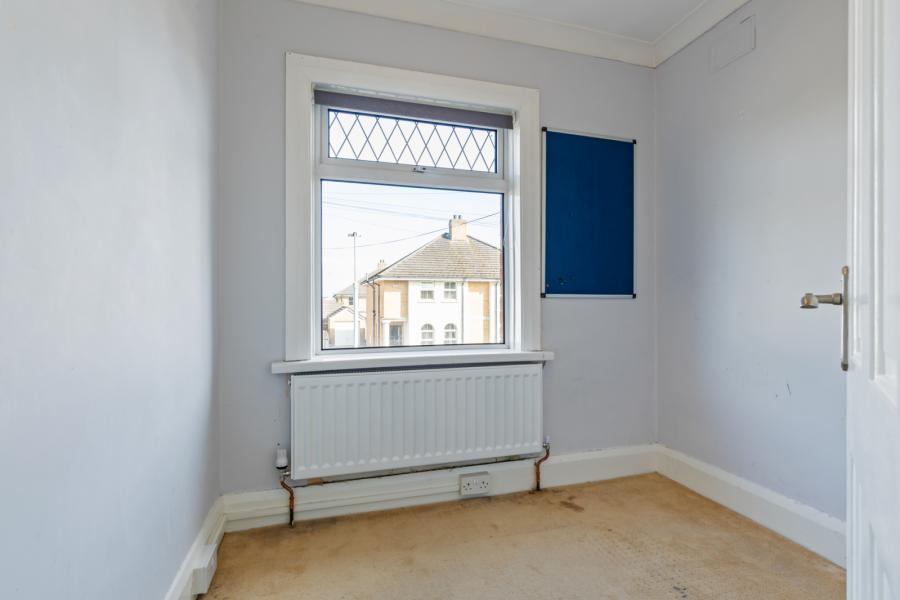 98 Orangefield Crescent