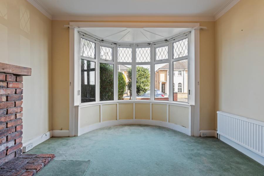 98 Orangefield Crescent