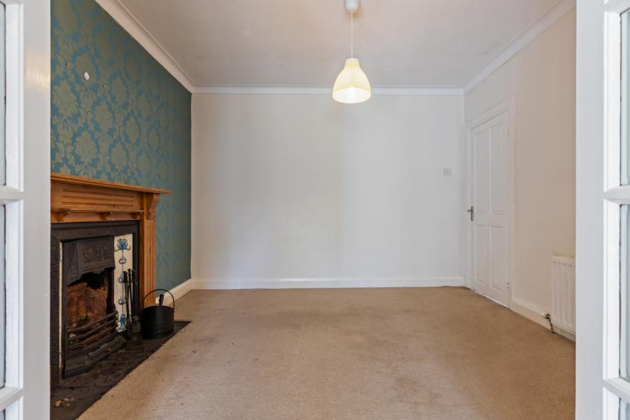 98 Orangefield Crescent