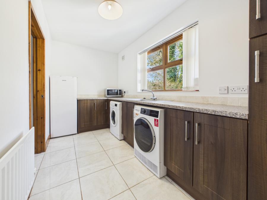 20A & 20B, Shore Road