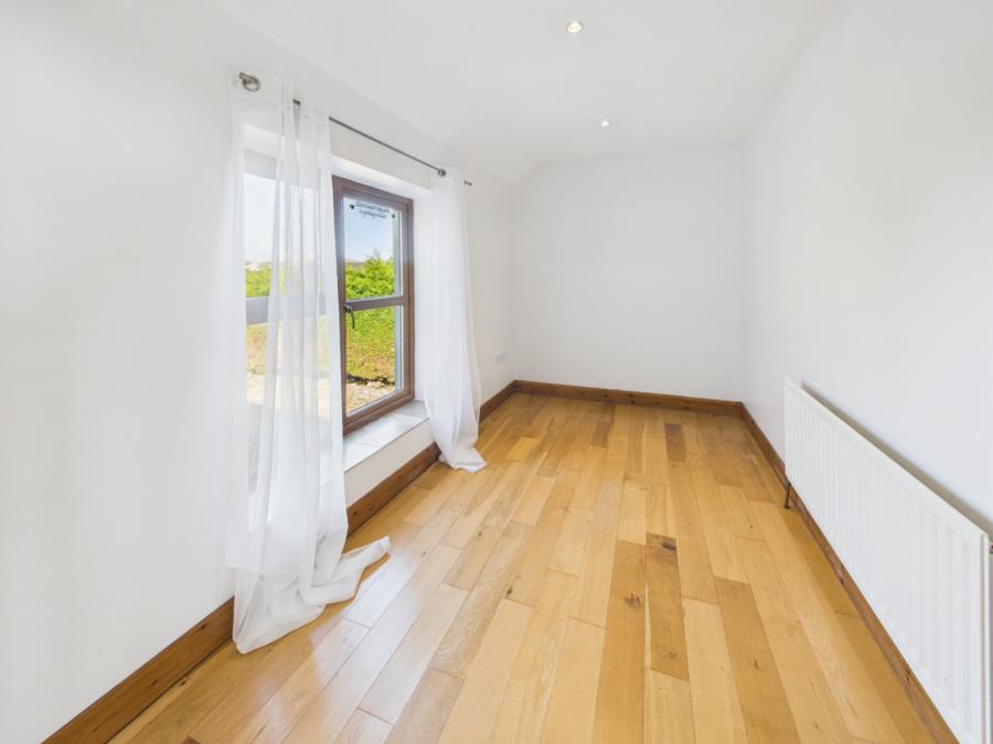 20A & 20B, Shore Road