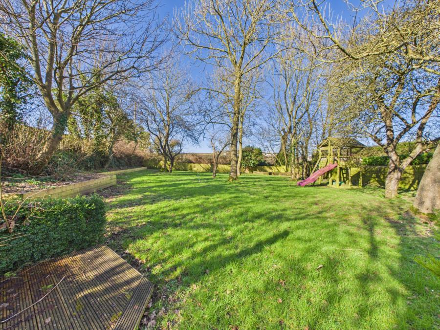 20A & 20B, Shore Road