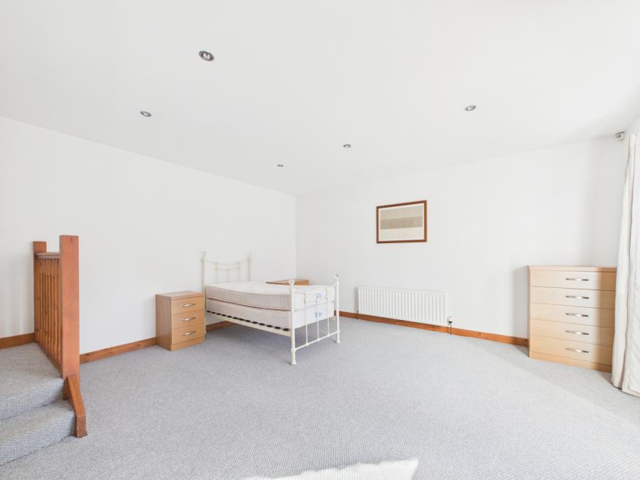 20A & 20B, Shore Road