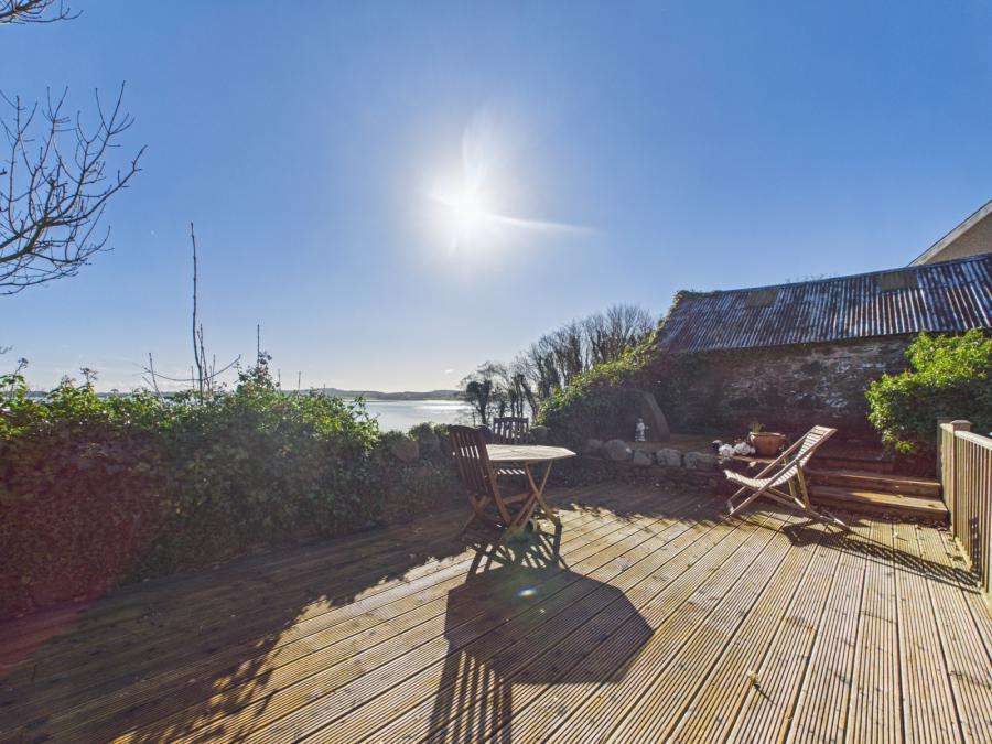 20A & 20B, Shore Road