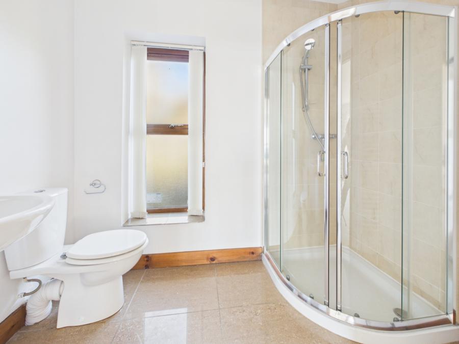 20A & 20B, Shore Road