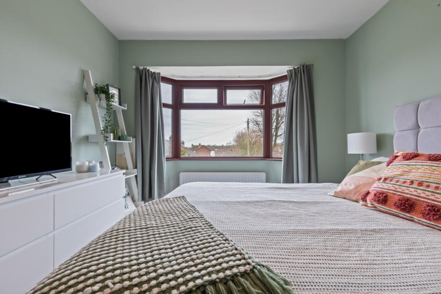 13 Lower Braniel Road