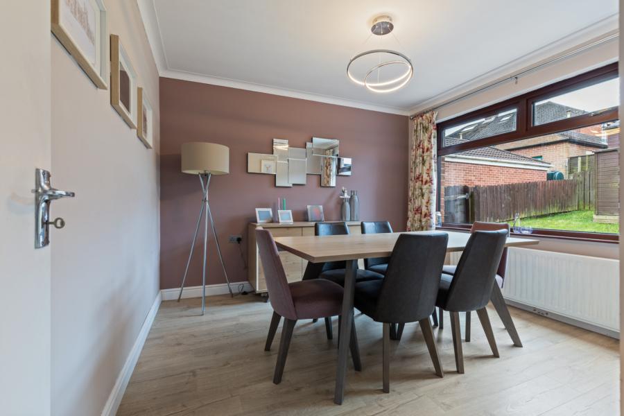 13 Lower Braniel Road