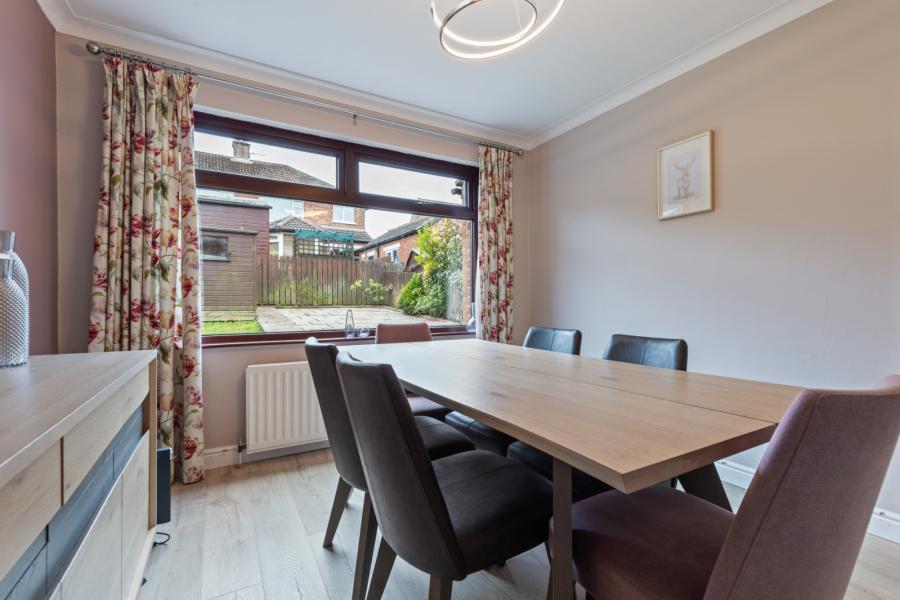 13 Lower Braniel Road