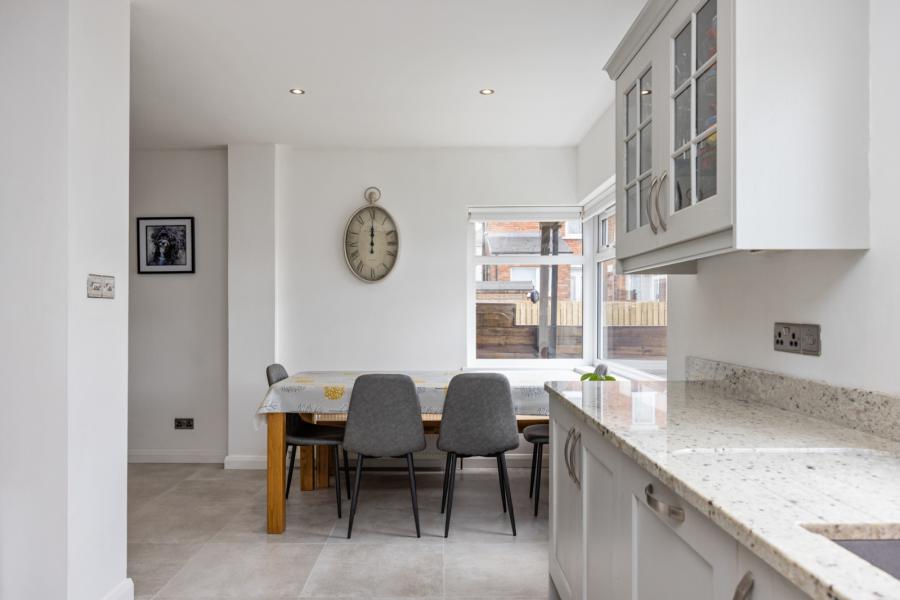 4 Bloomfield Park West