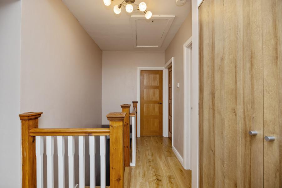 4 Bloomfield Park West