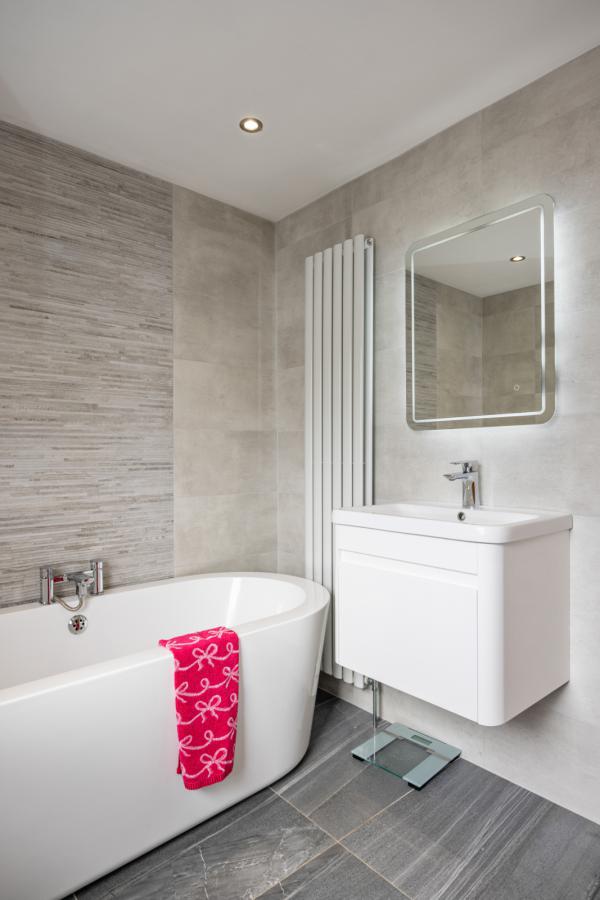 4 Bloomfield Park West