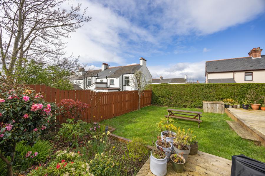 4 Bloomfield Park West