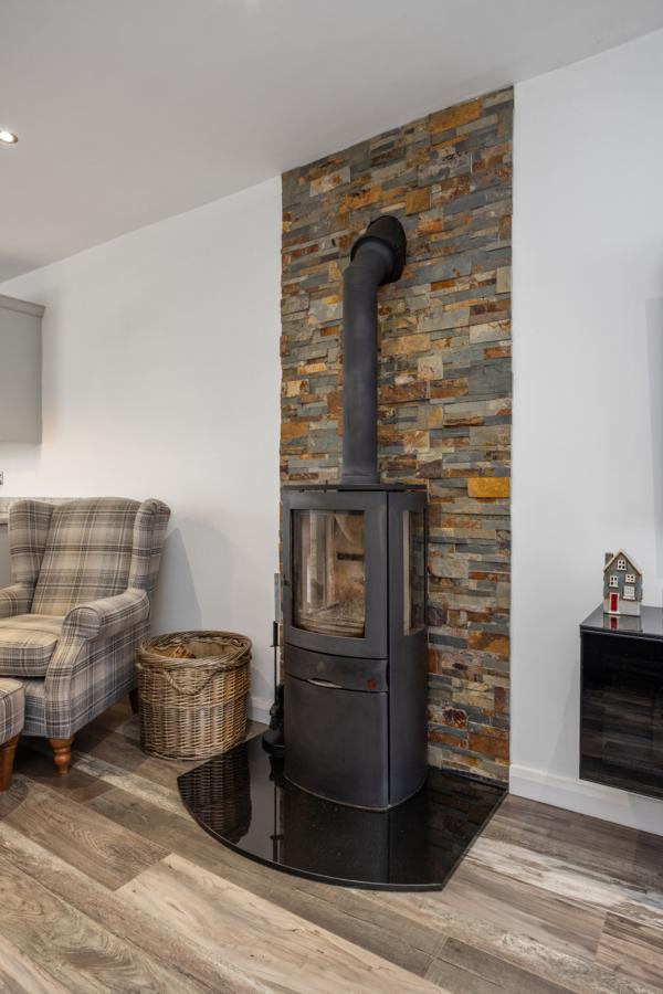 4 Bloomfield Park West