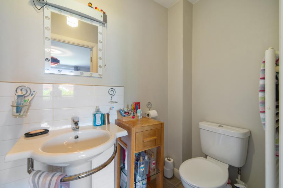 33 Strathearn Lane