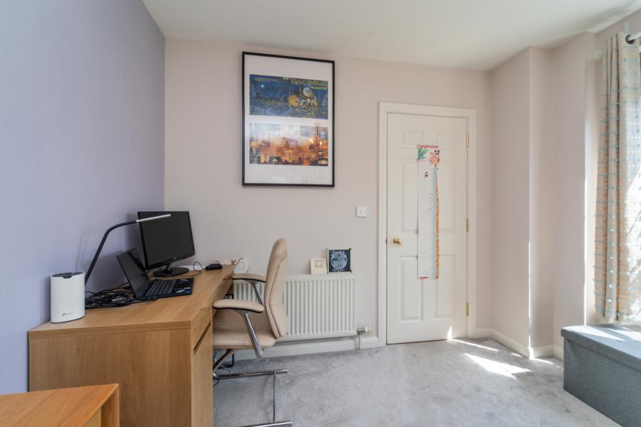 33 Strathearn Lane