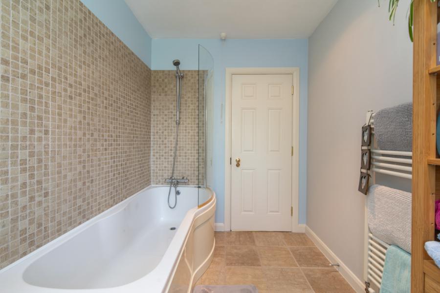 33 Strathearn Lane