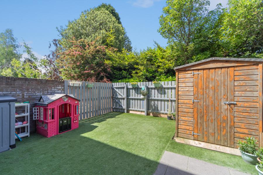 33 Strathearn Lane