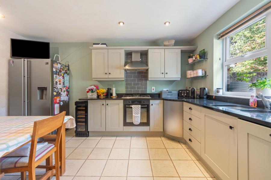 33 Strathearn Lane
