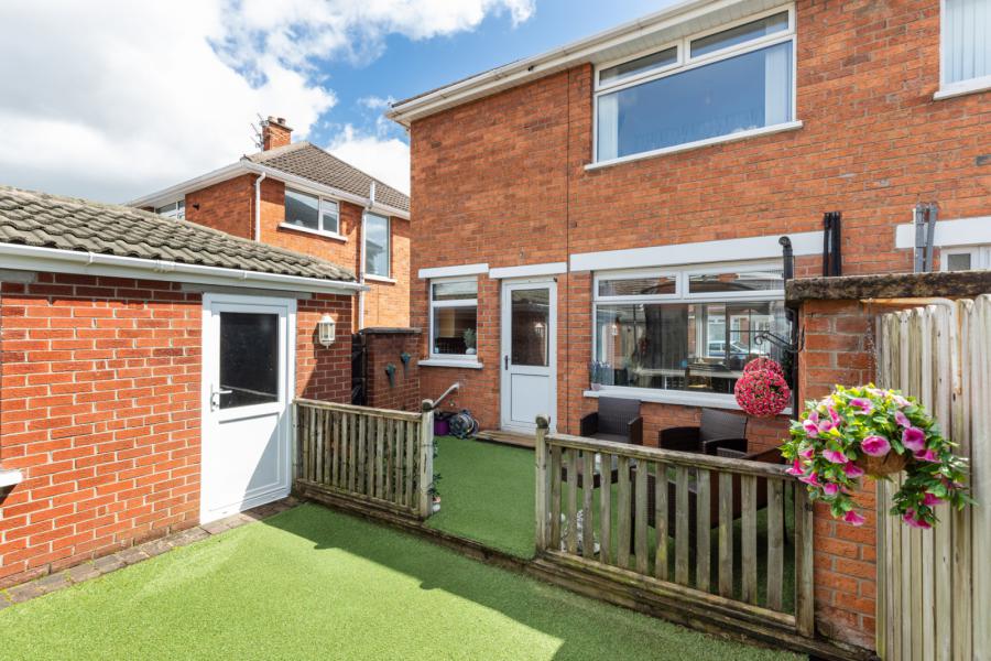 5 Sandhill Park