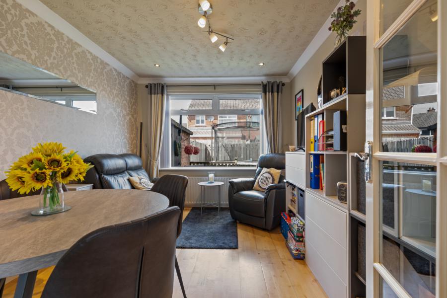 5 Sandhill Park