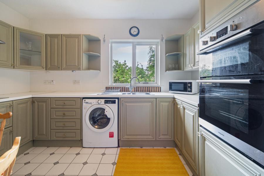 2 Pembridge Mews