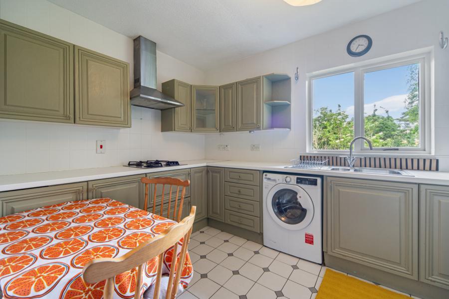 2 Pembridge Mews