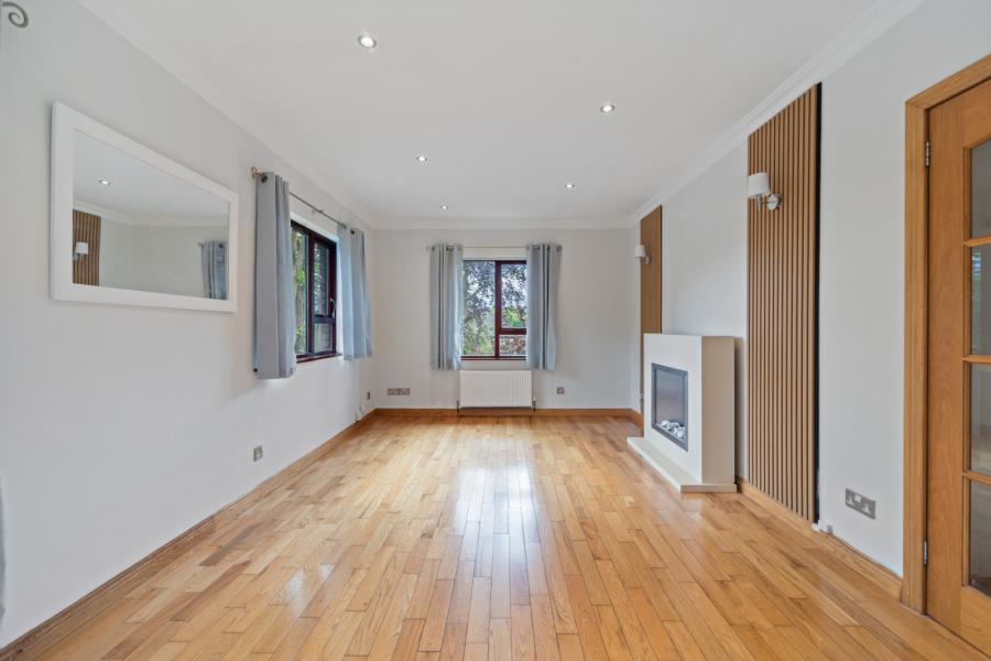 2 Pembridge Mews