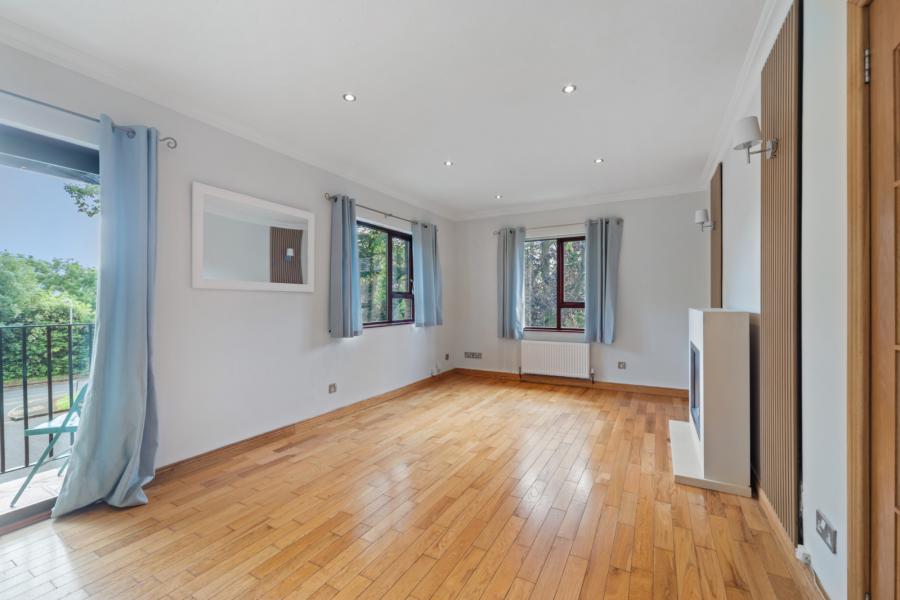 2 Pembridge Mews
