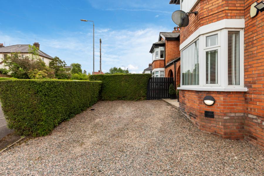 4 Knockmarloch Park