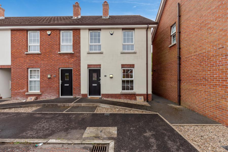 12 Church Court, Moneyreagh, Newtownards, BT23 6EU