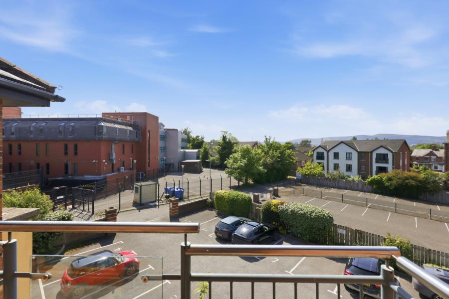 Apartment 10 Delamount, 5 Dundela Park