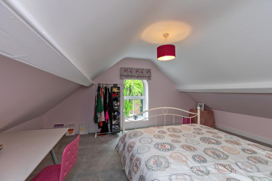 Rudesheim, 98 Kings Road