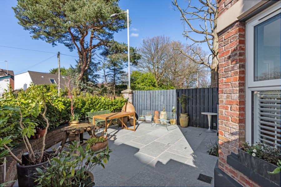 2 Strathearn Lane