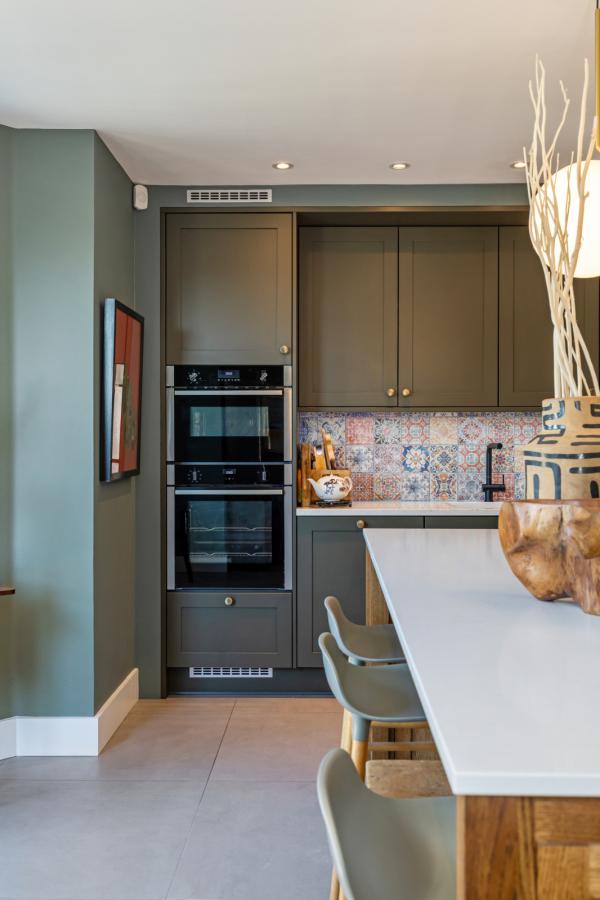 2 Strathearn Lane