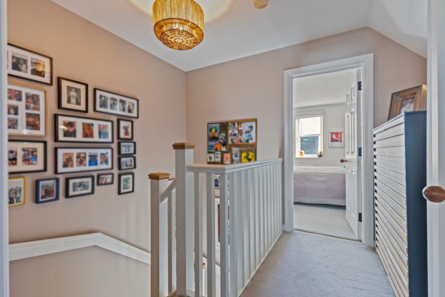 2 Strathearn Lane