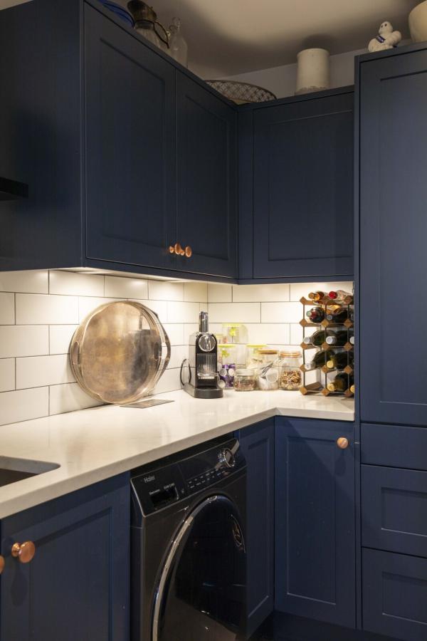 2 Strathearn Lane