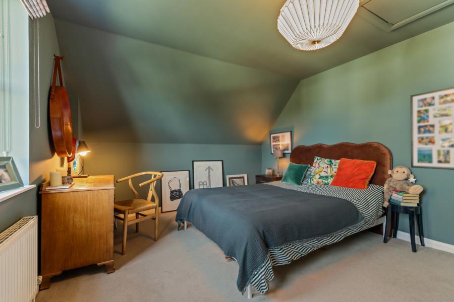 2 Strathearn Lane
