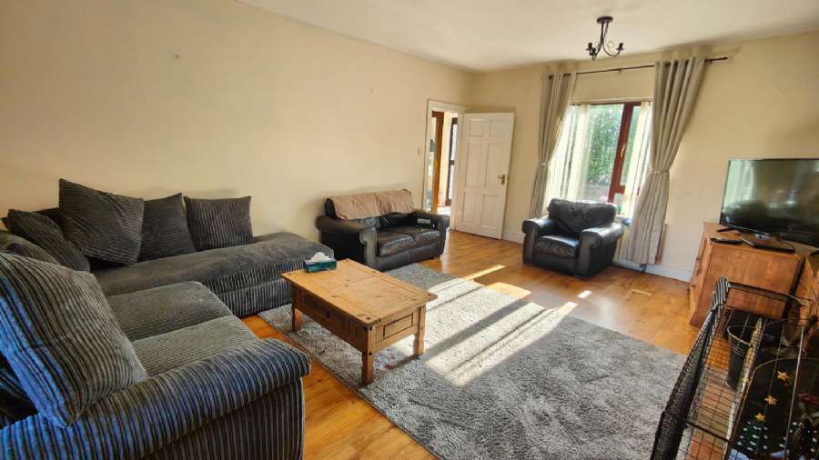 26 Dunnaval Road