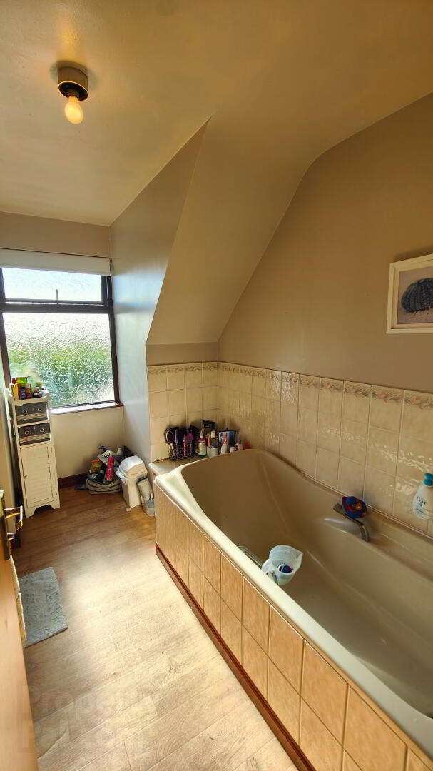 26 Dunnaval Road 26 Dunnaval Road