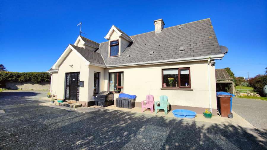 26 Dunnaval Road,kilkeel, BT34 4JT