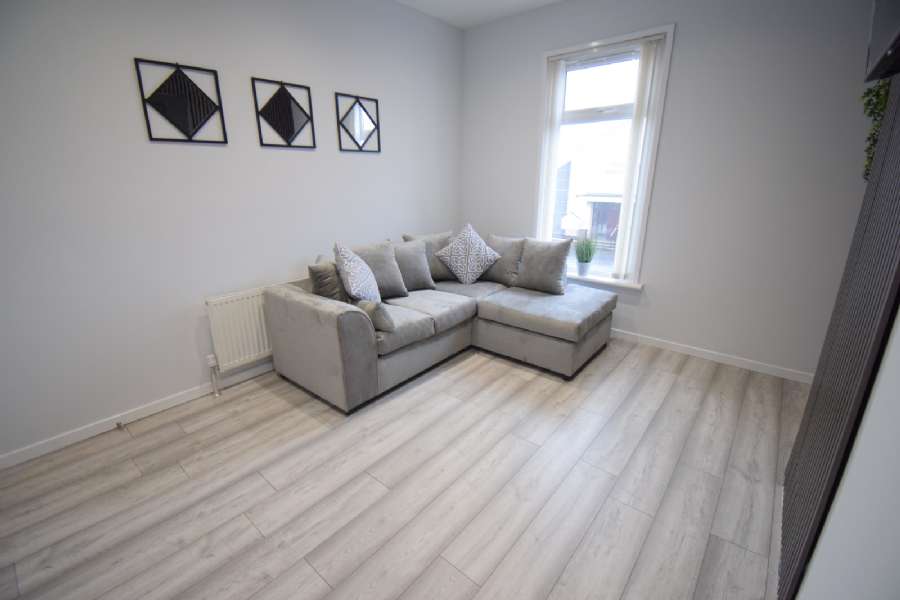 PJS Eastside Apartments, Unit A 116 Castlereagh Road